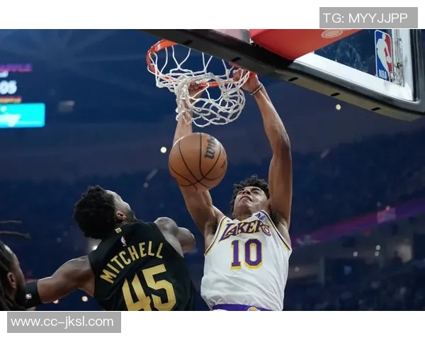 浓眉强调激励克里斯蒂投篮甚至对他不投感到生气